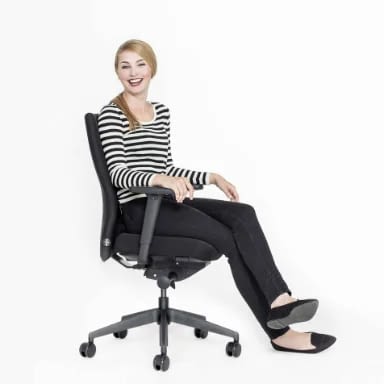 Bürostuhl Test für Geschäfstskunden agilis schwarz mit Vollpolster Hersteller lento