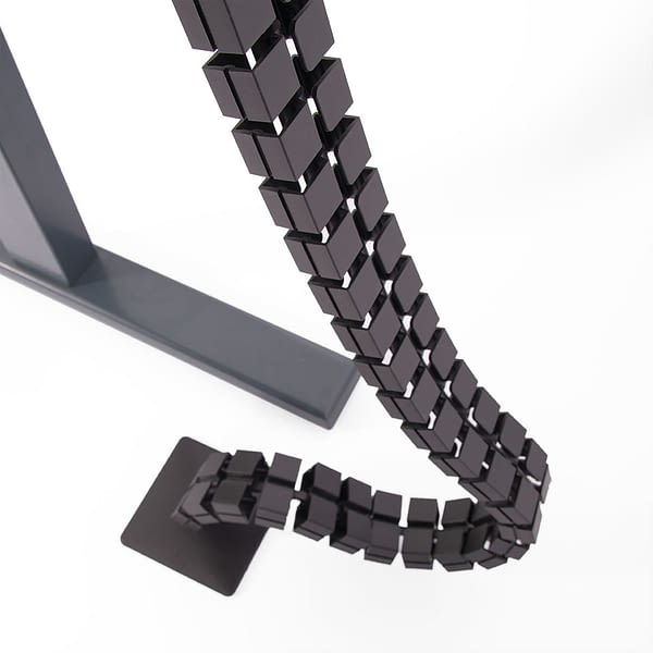 Bild von Kabelkette schwarz für Kabelmanagement vertikal - lento Schreibtischzubehör