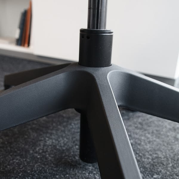 Fußkreuz Bürostuhl agilis von lento - made in Germany