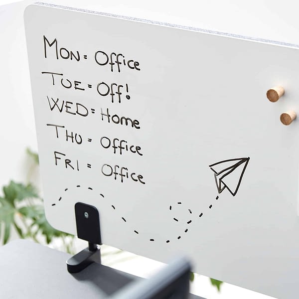 lento Schreibtischzubehör: Detail von Trennwand mit Whiteboard