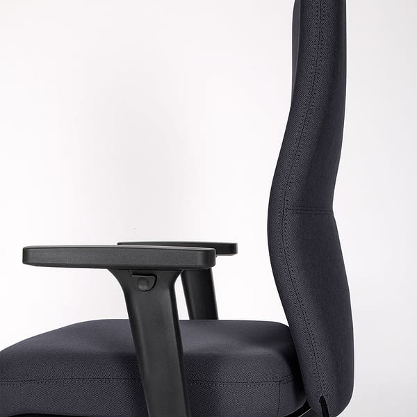 lento nachhaltiger Bezug für Bürostühle camira Quest: aus recyceltem Meeresplastik dank SEAQUAL Initiative