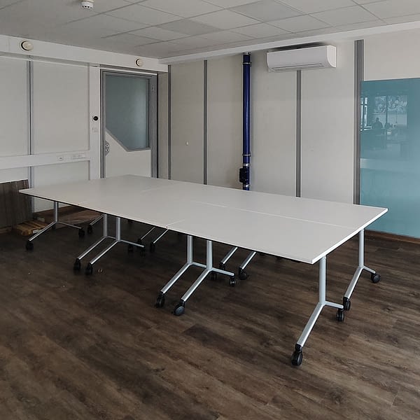 lento Schreibtisch auf Rollen klappbar - Klapptisch fürs Büro als Gruppe