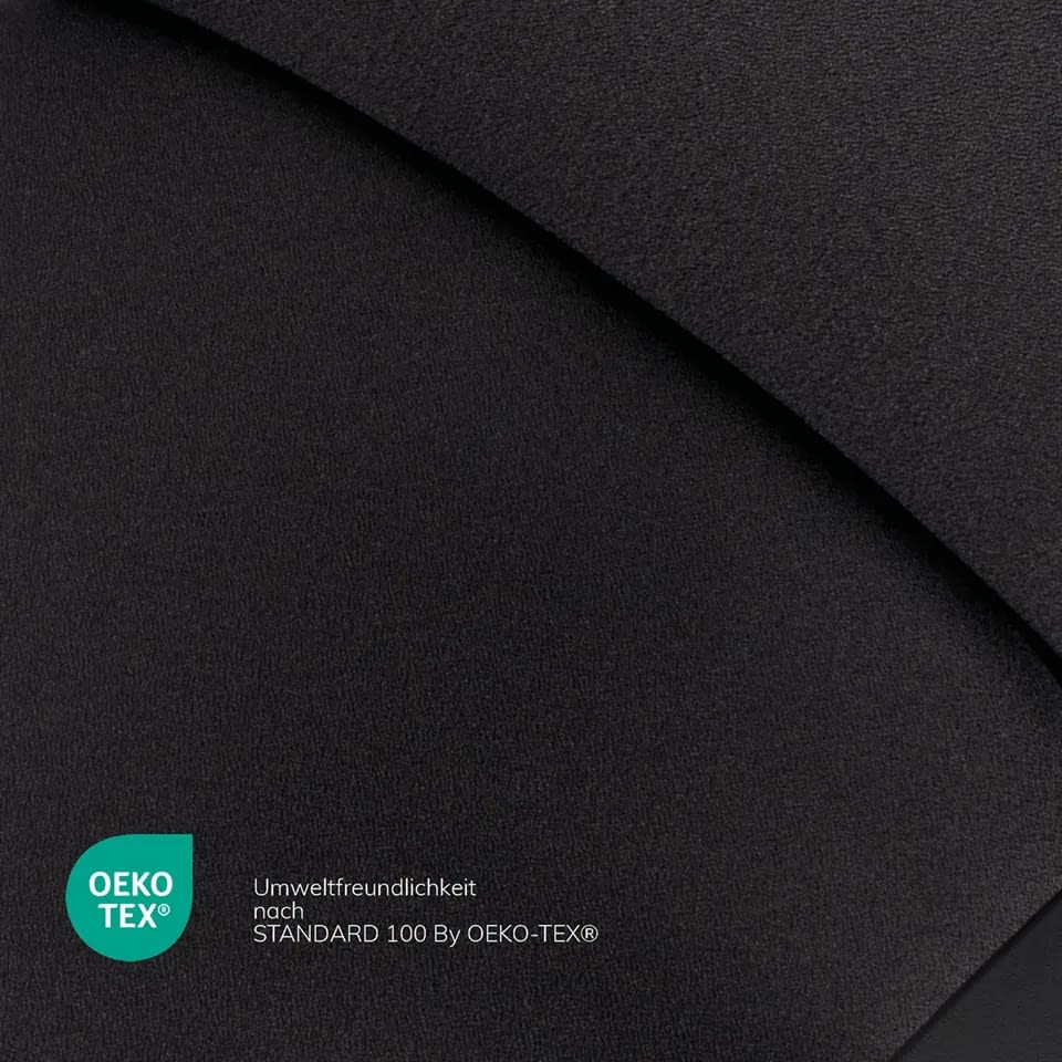 Detail der Sitzfläche des agilis Bürostuhls in schwarz mit erkennbarer Materialstruktur des Bezugs.