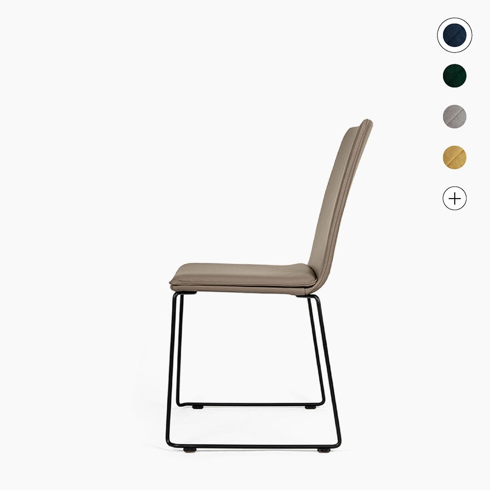 Besucherstuhl | Konferenzstuhl in offener Form sitting smart lento Titelbild - Kufengestell schwarz & Farbvarianten Echtleder