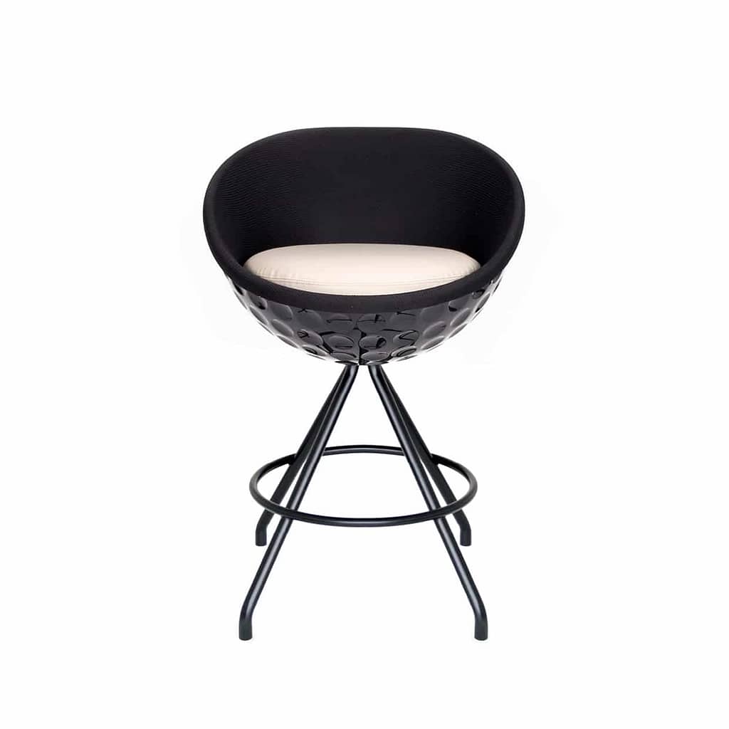 image of a golf chair counter stool by lento golf eagle design black couloured lillus ball seat ball chair highend sports furniture for gastronomy or sports industry