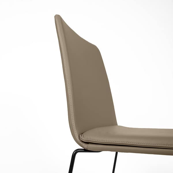 sitting smart lento kufengestell schwarz leder safari detail