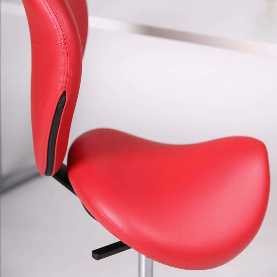 sattelhocker mit rueckenlehne kunstleder rot lento sella deutscher hersteller