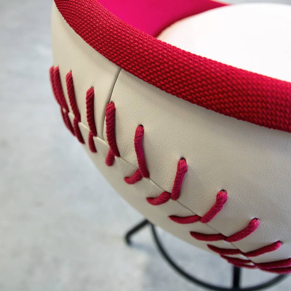 detail picture of a counter stool lillus by lento lounge chair premium sports furniture made in germany round chair bowl chair globe chair ball seat baseball chair homerun design
