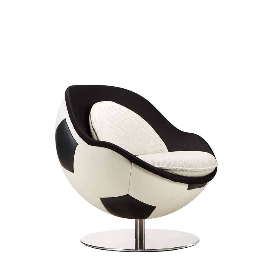 picture of a lillus by lento ball seat lounge chair sports furniture in black and white hattrick design made in germany interior design