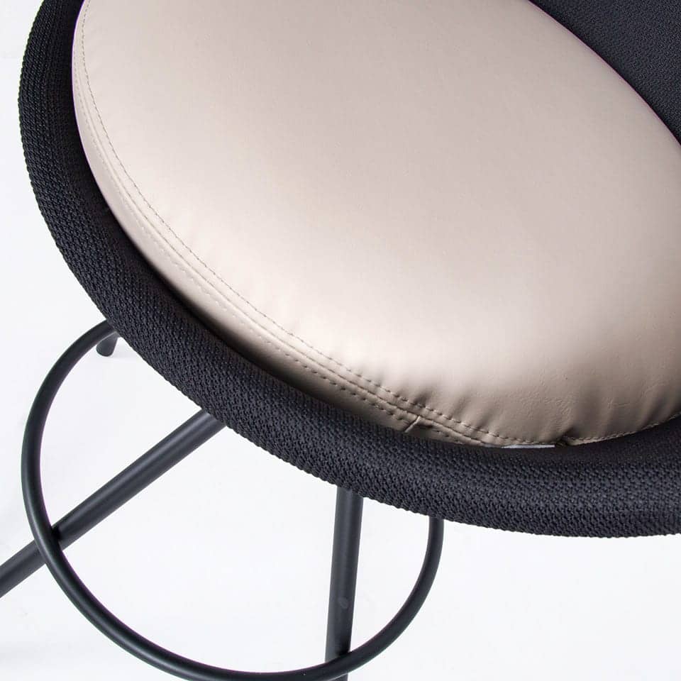 detail picture of a counter stool lillus by lento golf chair ball seat round chair bowl chair with seat cushion in black and beige modern interior design for gastronomy or shop fitting made in germany